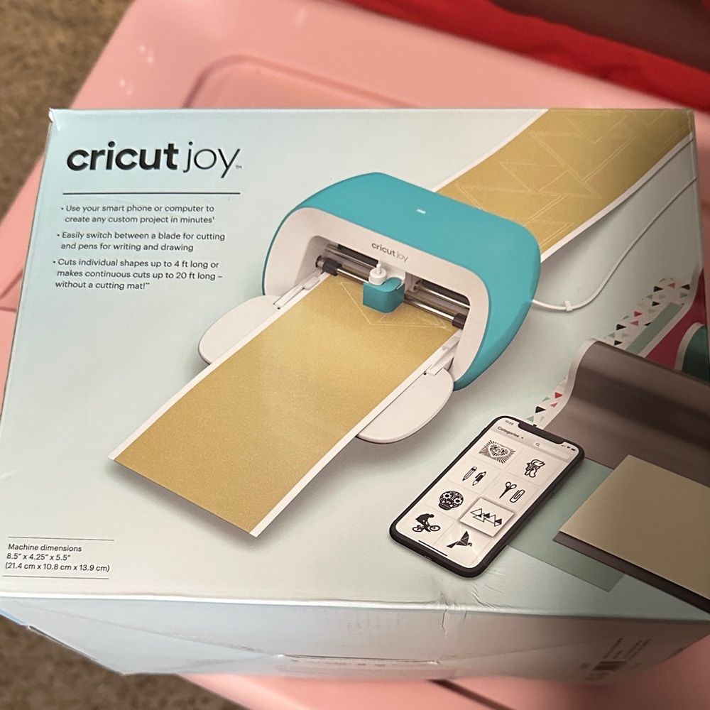 Cricut Joy Crafting Machine in Teal and White